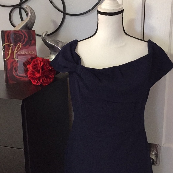 Navy Blue off Shoulder Sheath Dress Sz 8 - Picture 2 of 5